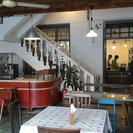 The Loft @ 13 Hibiscus Apartment Malacca Bagian luar foto